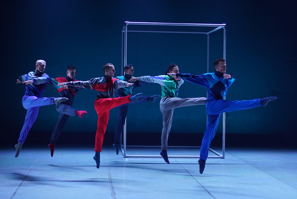 Photo/Video: Get an Inside Look at BalletBoyz' THEM/US Image