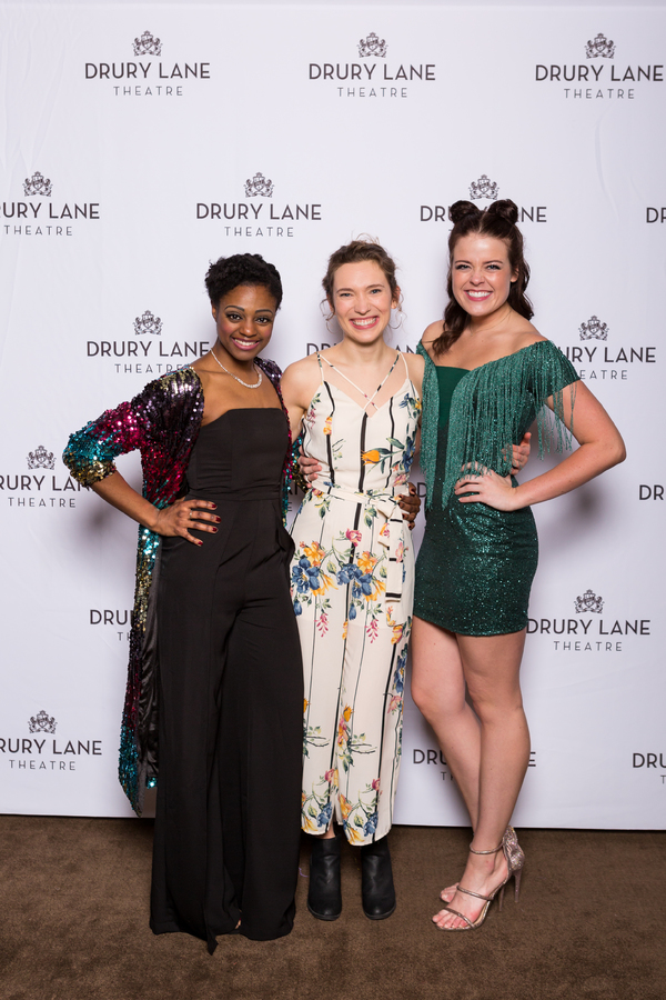 Photo Flash: MAMMA MIA! Opens At Drury Lane Theatre Image