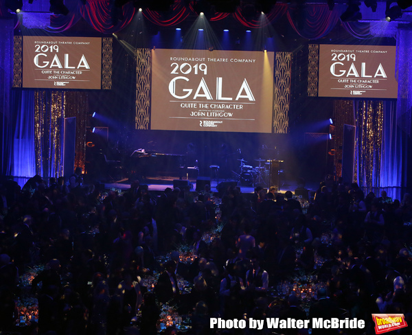 Photo Coverage: Roundabout Theatre Company Honors John Lithgow Image