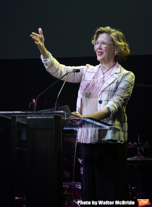 Photo Coverage: Roundabout Theatre Company Honors John Lithgow Image