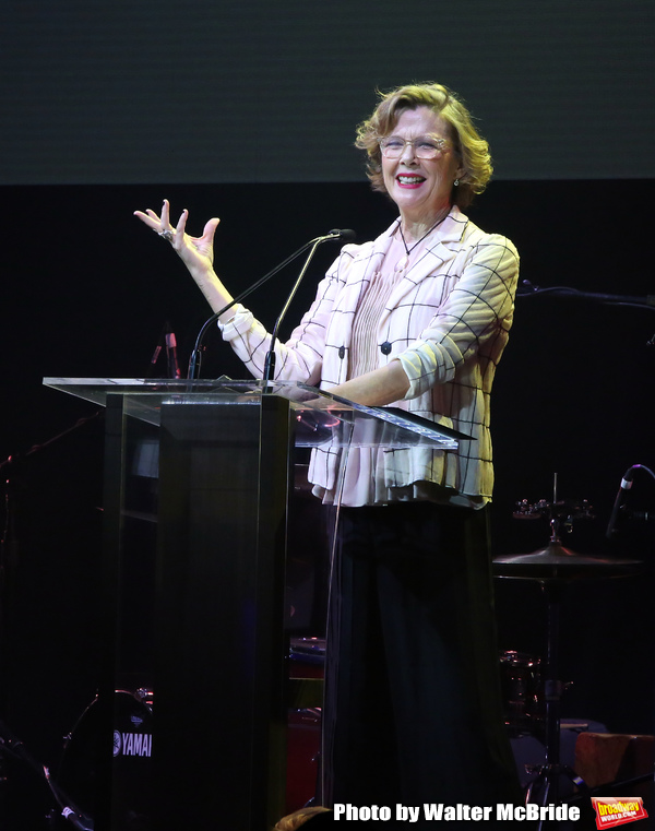 Photo Coverage: Roundabout Theatre Company Honors John Lithgow Image