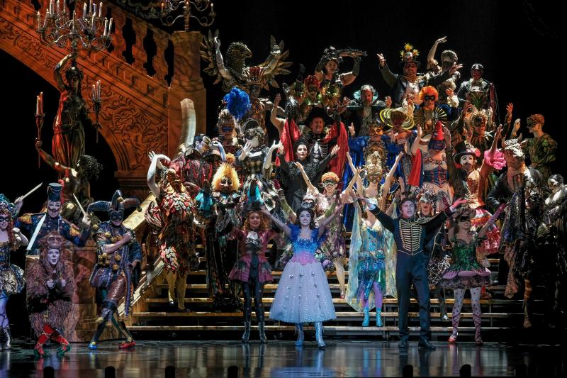PHOTOS: First Look at The New World Tour of THE PHANTOM OF THE OPERA Image