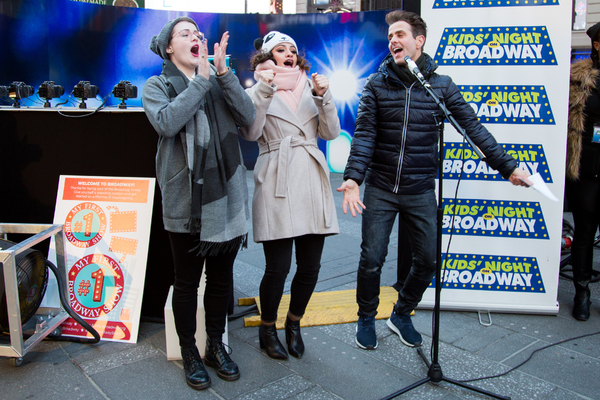 Photo Coverage: Joey McIntyre, Caitlin Kinnunen & Isabelle McCalla Help Kick Off Kids Night on Broadway in Times Square! Image