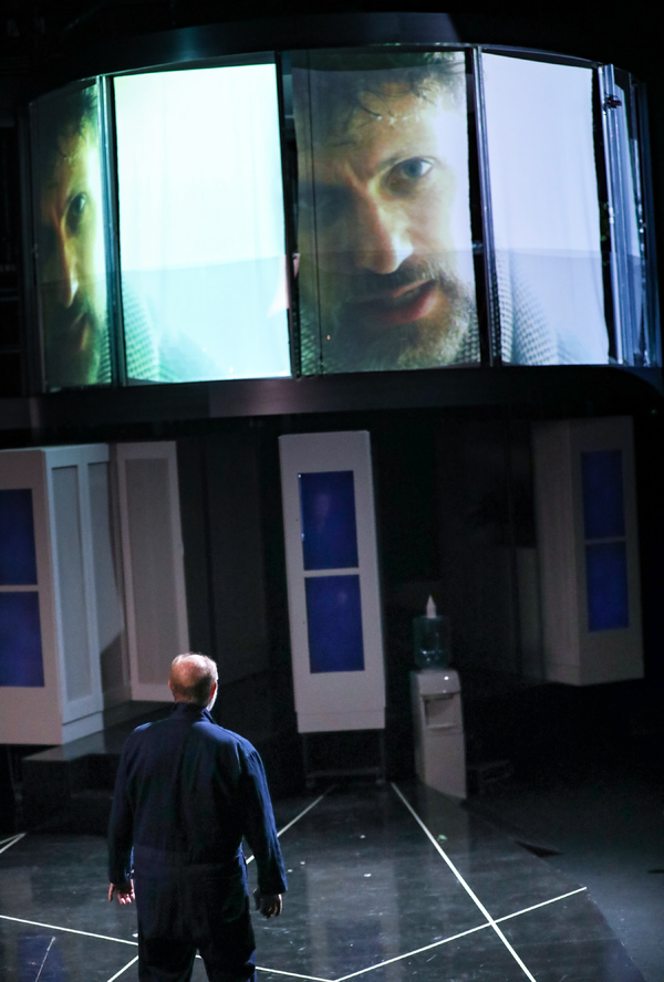 Photo Flash: PlayMakers Presents Bertolt Brecht's LIFE OF GALILEO Image