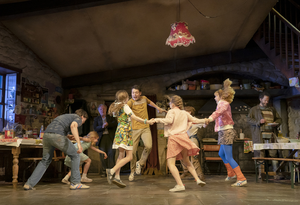 Photo Flash: New Carneys, Corcorans and More! First Look at the New Cast of THE FERRYMAN on Broadway! Image