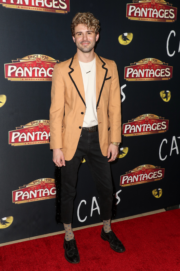 Photo Flash: On The Opening Night Red Carpet of CATS at the Pantages  Image