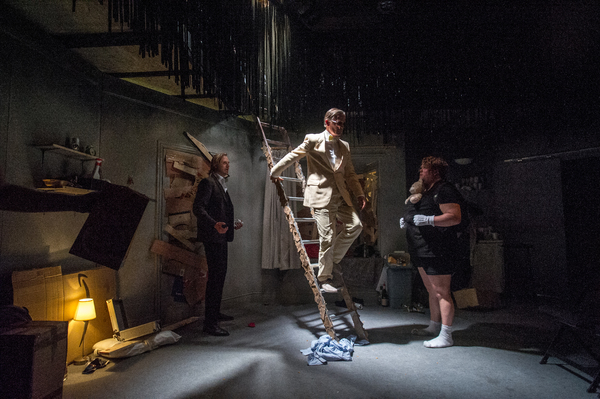 Photo Flash: First Look at WE'RE STAYING RIGHT HERE at the Park Theatre Image