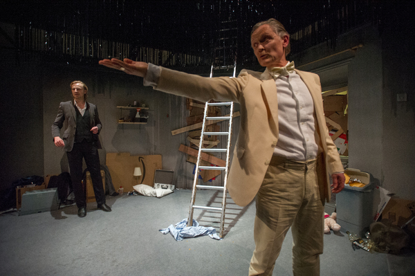 Photo Flash: First Look at WE'RE STAYING RIGHT HERE at the Park Theatre Image