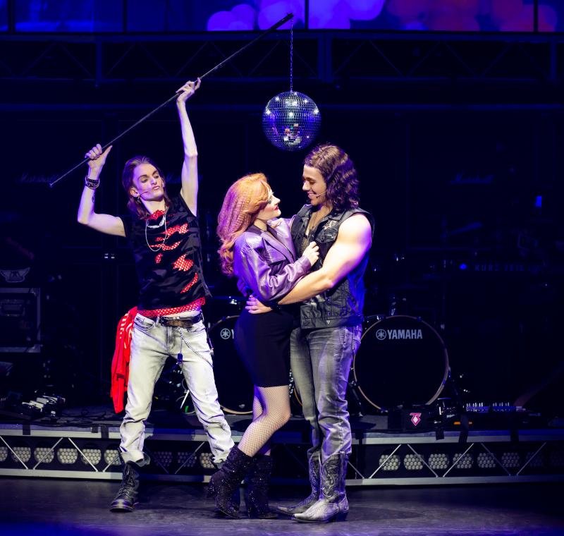 Review: ROCK OF AGES Tenth Anniversary Tour is Ridiculously Rad Image