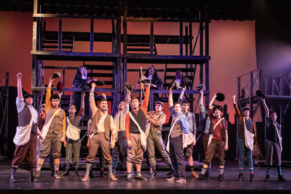 Photo Coverage: Extra Extra! NEWSIES Come to the Gallery Players Image