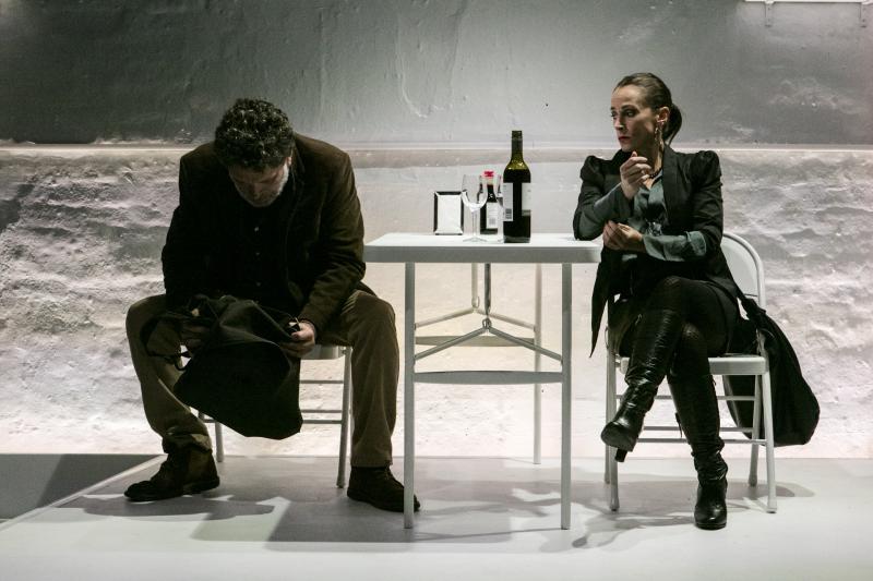 Review: Obvious and Subtle Addiction Are Explored in New Australian Play DEAD CAT BOUNCE 