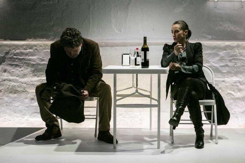 Review: Obvious and Subtle Addiction Are Explored in New Australian Play DEAD CAT BOUNCE Image
