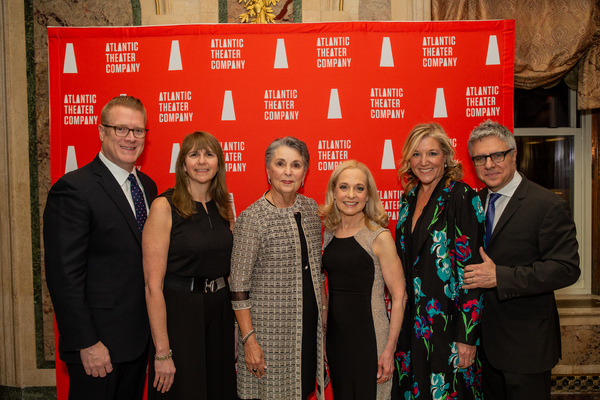 Photo Coverage: Atlantic Theatre Company Celebrates Powerhouse Women at Diva's Choice Gala Image