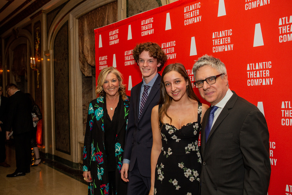 Photo Coverage: Atlantic Theatre Company Celebrates Powerhouse Women at Diva's Choice Gala Image