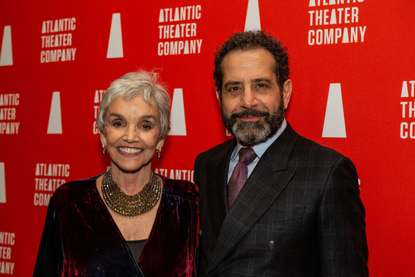 Photo Coverage: Atlantic Theatre Company Celebrates Powerhouse Women at Diva's Choice Gala Image