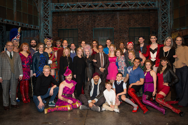Cyndi Lauper and Smithsonian Representatives with the Full Cast of KINKY BOOTS Photo