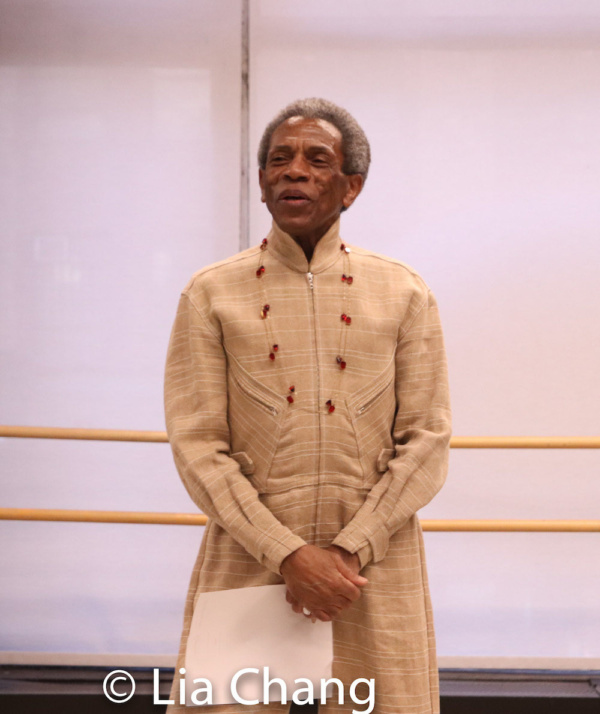 Photo Flash: Chatting With Director Andre De Shields In The SOPHISTICATED LADIES Rehearsal Room Image
