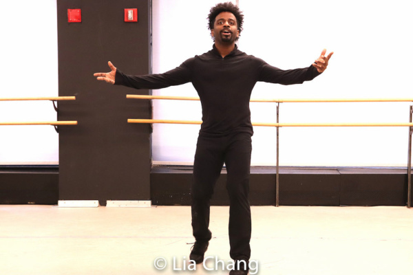 Photo Flash: Chatting With Director Andre De Shields In The SOPHISTICATED LADIES Rehearsal Room Image