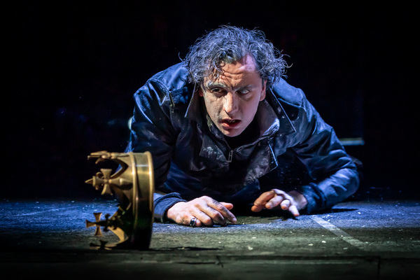 Photo Flash: Headlong Presents RICHARD III Image