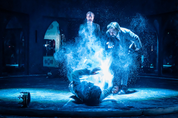 Photo Flash: Headlong Presents RICHARD III Image