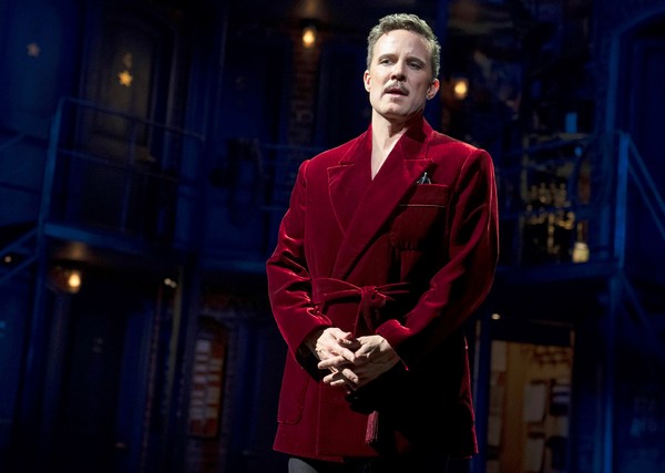 Photo Flash: First Look At Kelli O'Hara, Will Chase, Corbin Bleu, And More In KISS ME, KATE Image