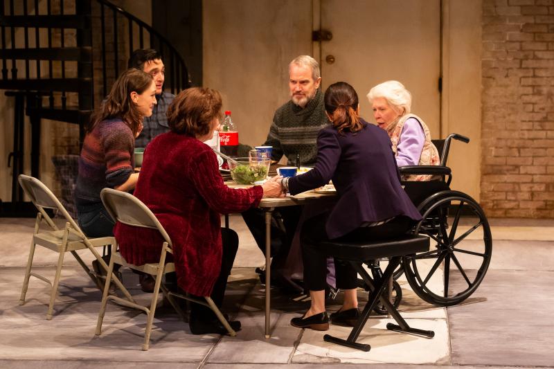 Review: THE HUMANS at Alley Theatre Image