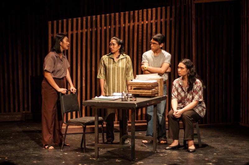Review: DUP's NANA ROSA Is Alternately Mournful And Optimistic Image