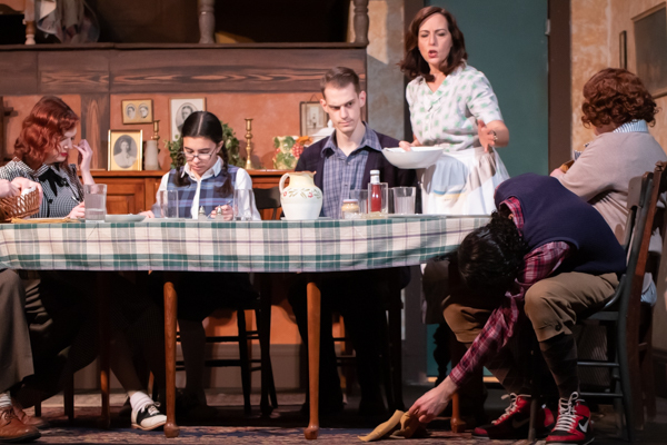 Photo Coverage: First look at Hilliard Arts Council's BRIGHTON BEACH MEMOIRS Image