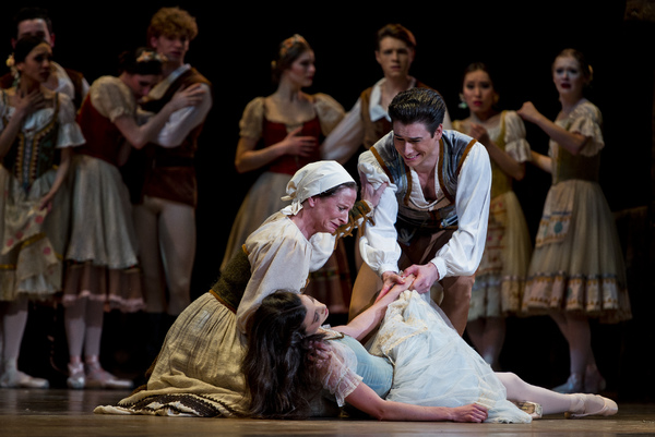 Photo Flash: GISELLE at Academy Of Music in Philadelphia Image