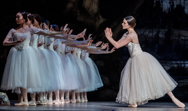 Photo Flash: GISELLE at Academy Of Music in Philadelphia Image