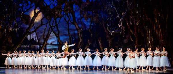Photo Flash: GISELLE at Academy Of Music in Philadelphia Image