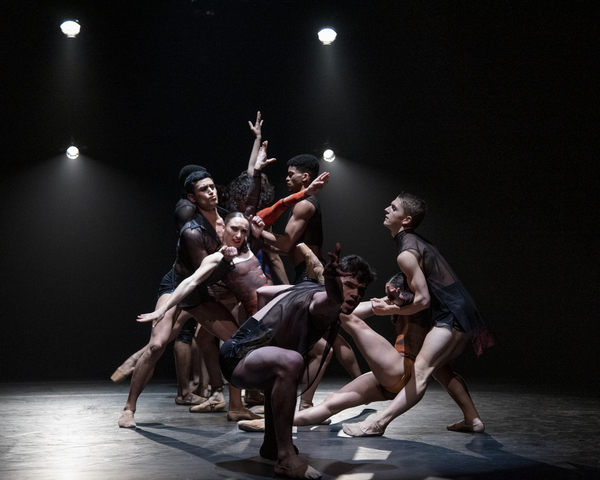 BWW Review: COMPLEXIONS Contemporary Ballet 25th Anniversary Celebration at the Joyce is a Spectrum of Perfection 