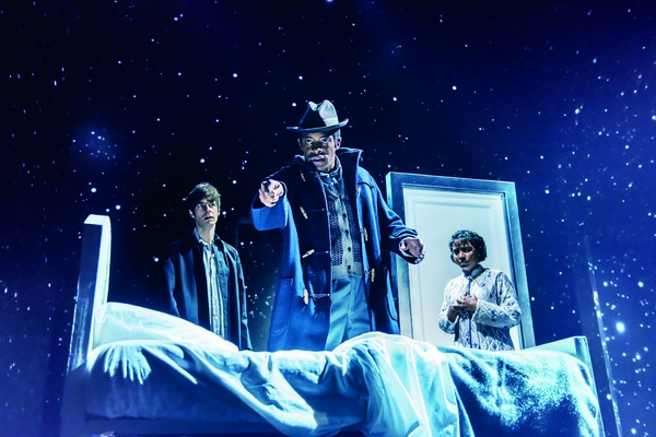 Photo Flash: First Look at THE TWILIGHT ZONE Image
