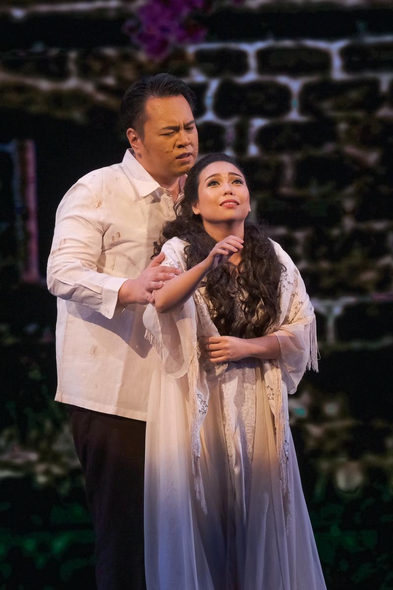 Review: Here's Hoping For The Return of the People's Opera, NOLI ME TANGERE 