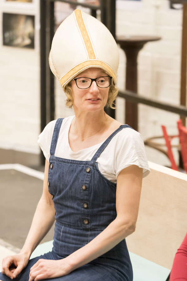 Photo Flash: Inside Rehearsal For TOP GIRLS at the National Theatre Image