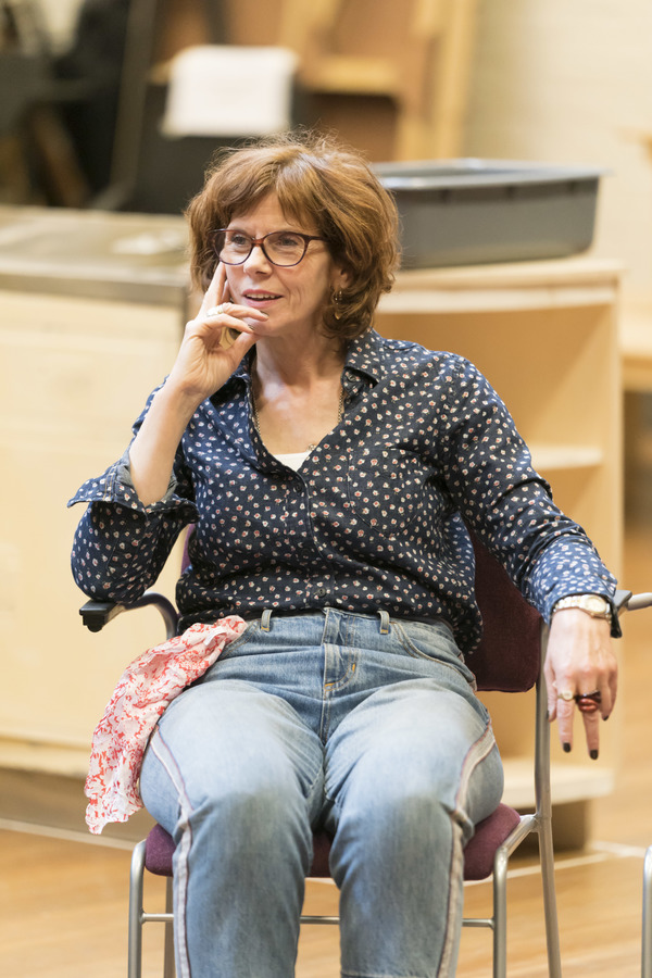 Photo Flash: Inside Rehearsal For TOP GIRLS at the National Theatre Image
