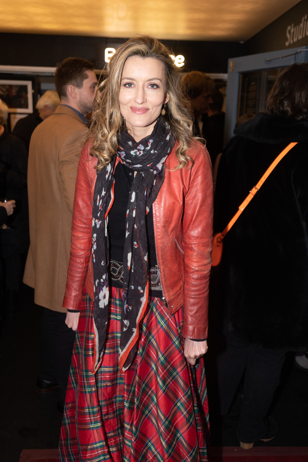 Photo Flash: The Stars Come Out for Press Night for ADMISSIONS at Trafalgar Studios Image
