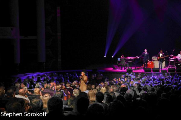 Photo Coverage: Chris Botti Plays The Kravis Center Image