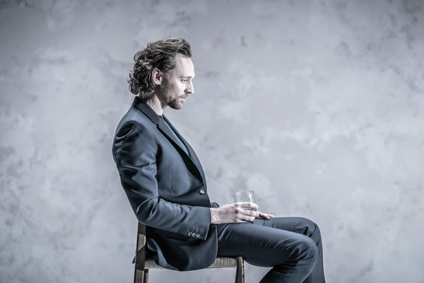 Photo Flash: First Look at Tom Hiddleston and Cast in BETRAYAL Image