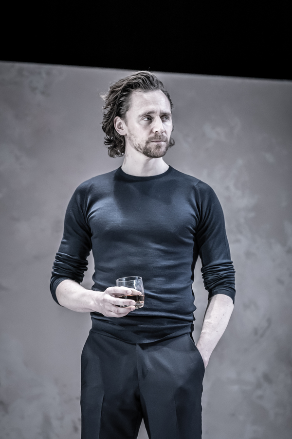 Photo Flash: First Look at Tom Hiddleston and Cast in BETRAYAL Image