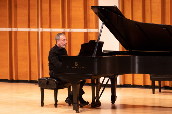 Photo Flash: PREFORMANCES with Allison Charney Presents CHAMBER MUSIC: THEN AND NOW Image