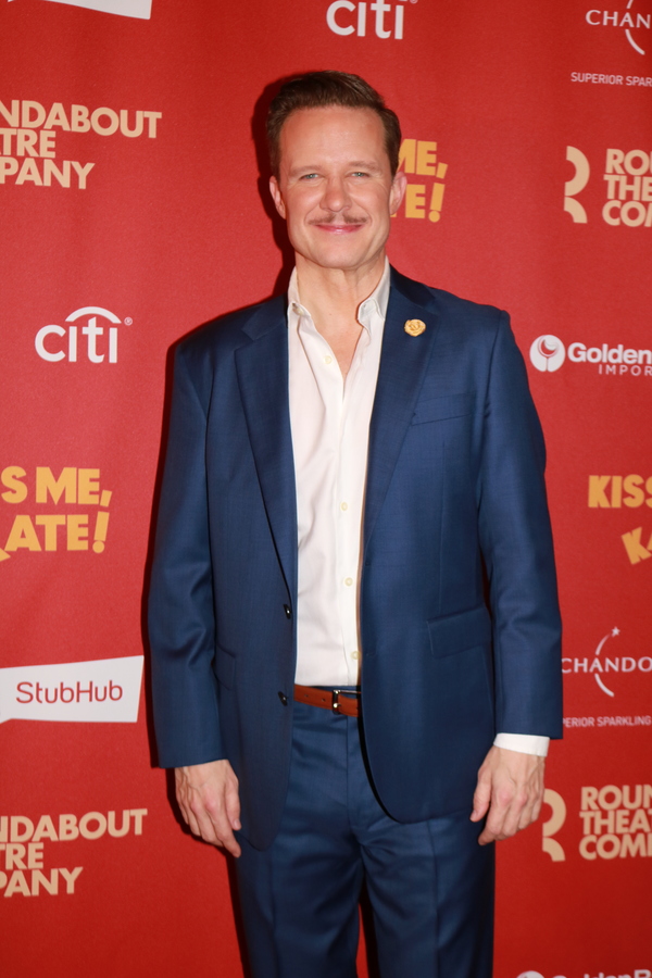 Photo Coverage: Kelli O'Hara, Will Chase & More Celebrate a Wunderbar Opening Night for KISS ME, KATE! Image