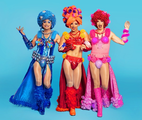 Photo Flash: UK Tour Of PRISCILLA, QUEEN OF THE DESERT Extends - Check Out All New Photos 