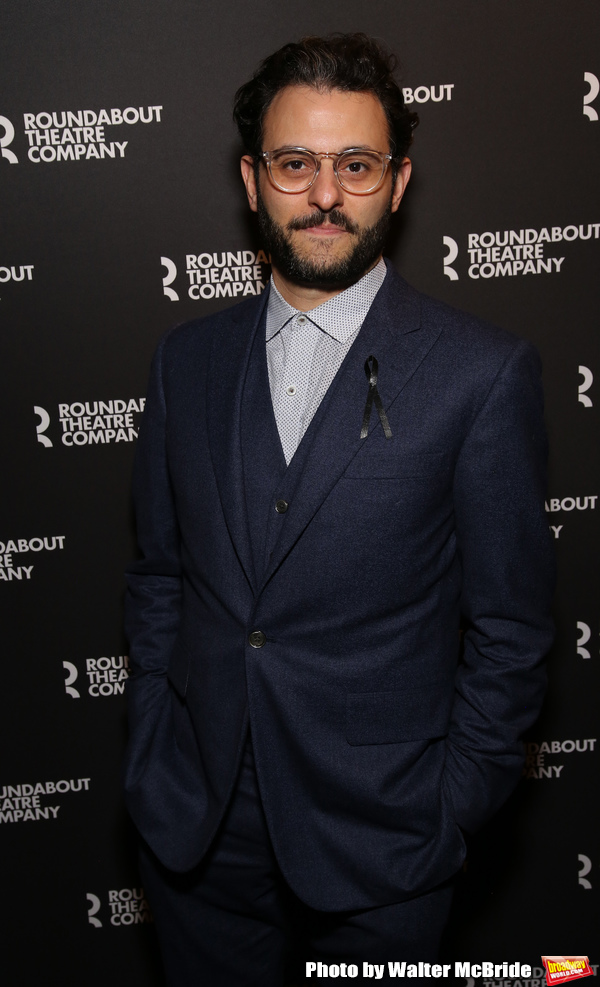 Photo Coverage: Jane Krakowski, Joel Grey & More Walk the Red Carpet at KISS ME, KATE! Image