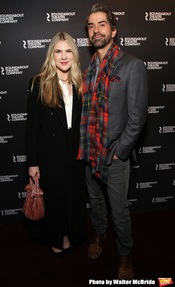 Photo Coverage: Jane Krakowski, Joel Grey & More Walk the Red Carpet at KISS ME, KATE! Image