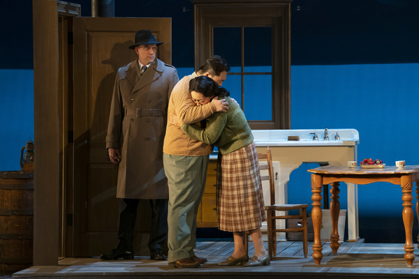 Photo Flash: AN AMERICAN DREAM Opens Tonight at Lyric Opera Image