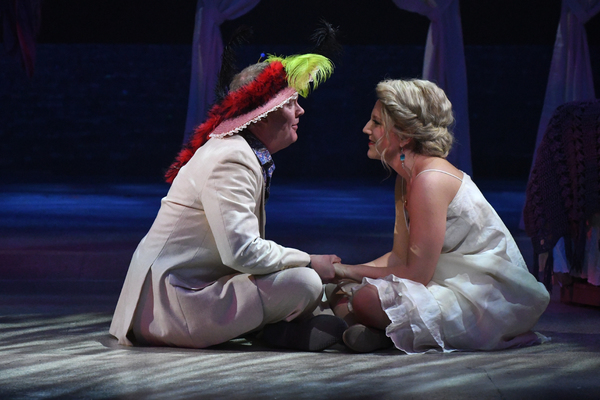 Photo Flash: First Look At MAMMA MIA! At Arizona Broadway Theatre! Image