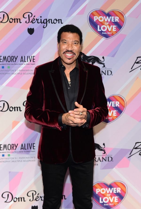 Photo Flash: Lionel Richie Honored at Keep Memory Alive's 23rd Annual Power of Love Gala 
