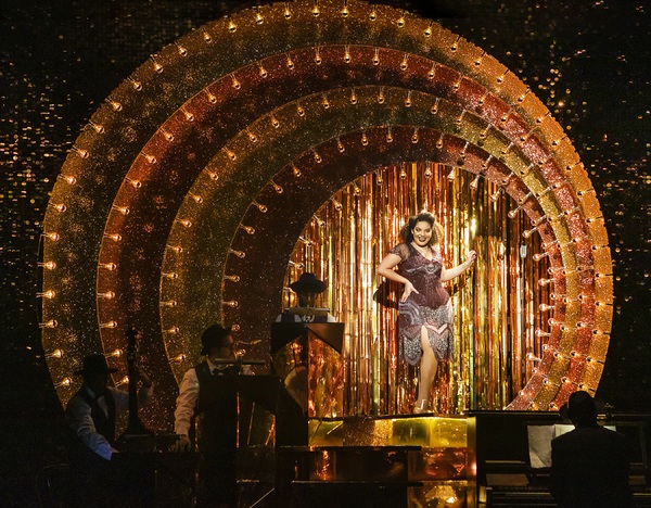 Photo Flash: First Look at AIN'T MISBEHAVIN' at Mercury Theatre Colchester Image