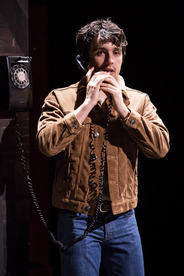 Photo Flash: First Look at THE RUBENSTEIN KISS Image